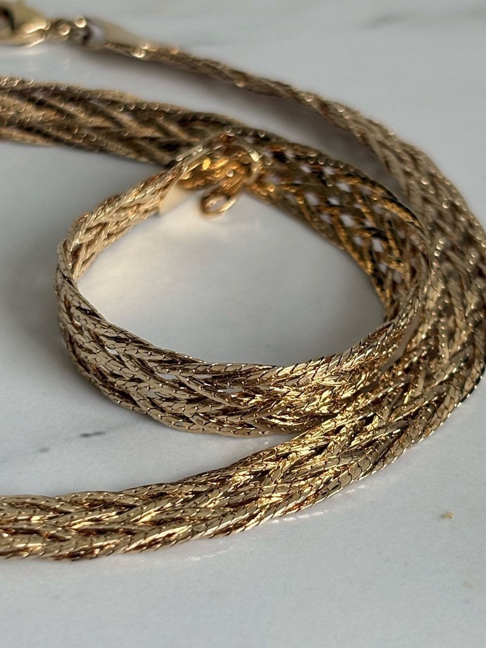 Vintage Avon Gold Tone Mesh Woven Chain Necklace 18” Wide Statement Collar NIB